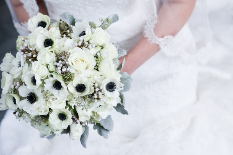 winter bridal bouquet - two little birds planning